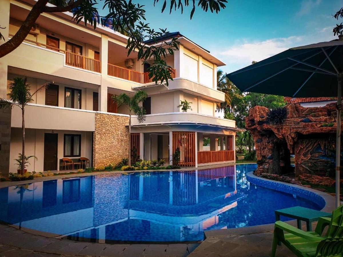 Long Beach Hotel Pangandaran Εξωτερικό φωτογραφία